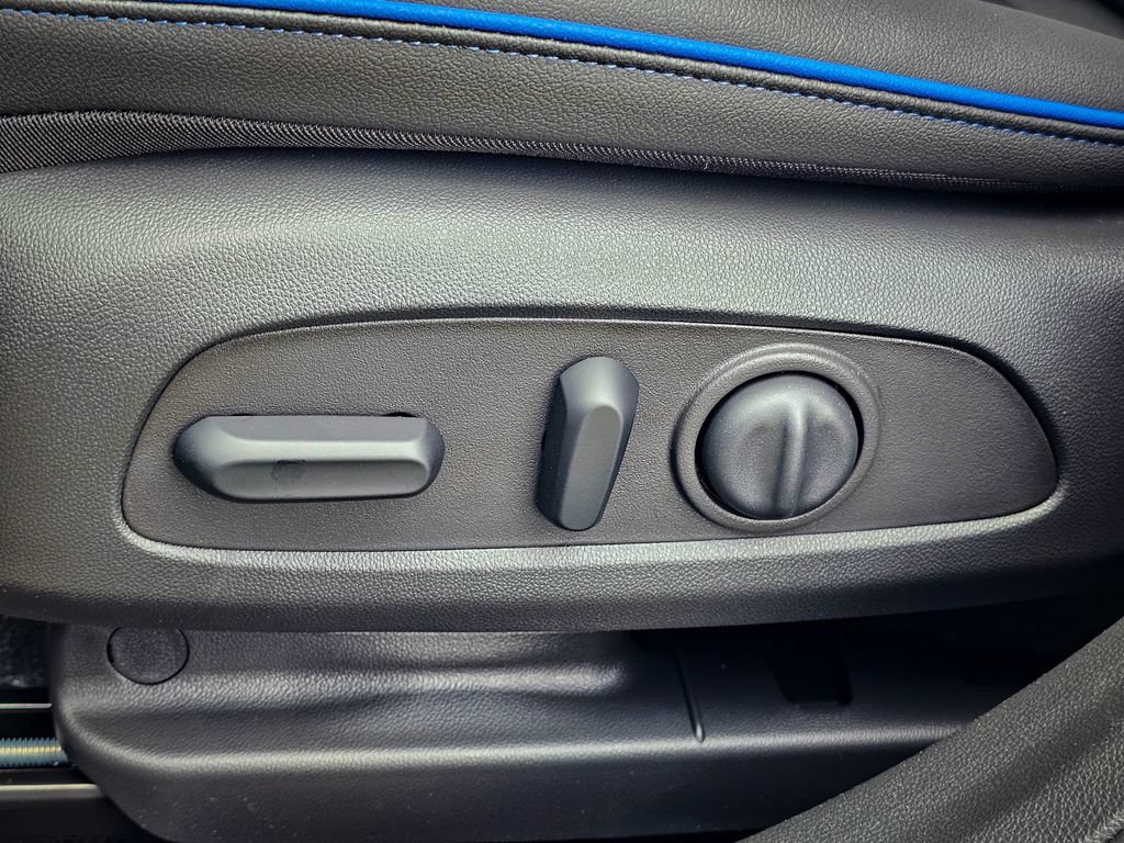 New 2026 Buick Envista Sport Touring w/ Convenience I Package FWD image 13