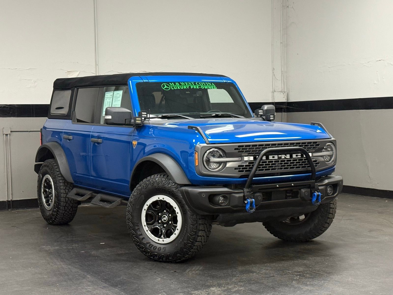 Used 2022 Ford Bronco Badlands w/ Sasquatch Package image 2