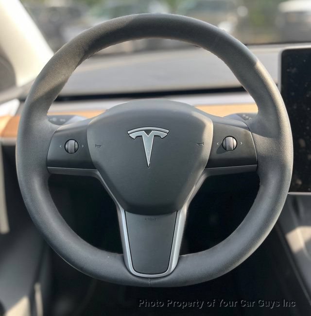 Used 2023 Tesla Model Y AWD image 26