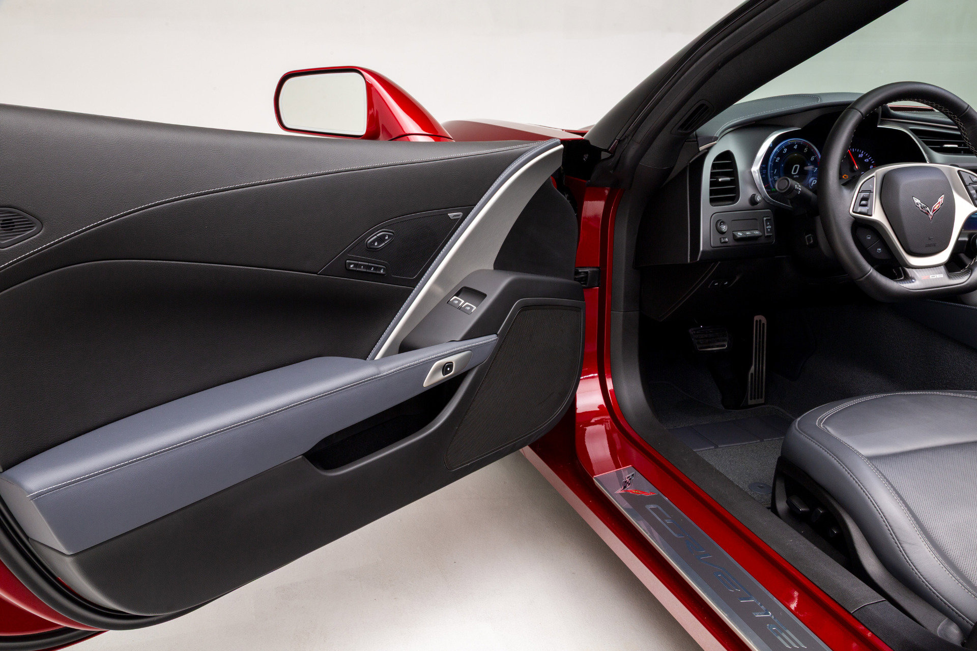 Used 2015 Chevrolet Corvette Z06 w/ 2LZ Preferred Equipment Group image 23