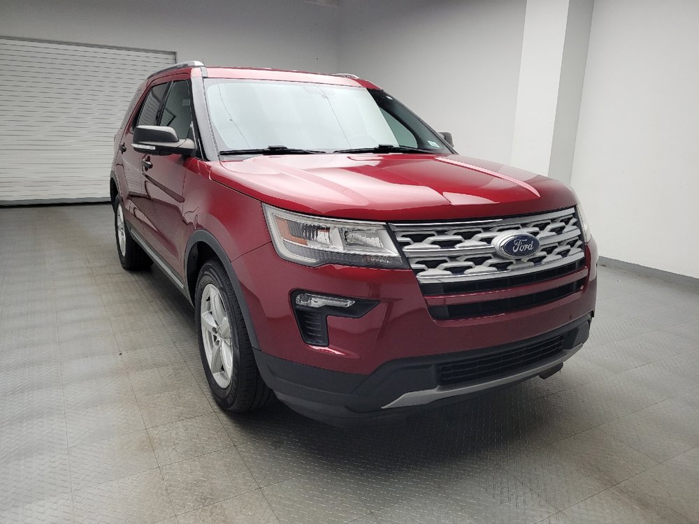Used 2019 Ford Explorer XLT w/ Equipment Group 202A FWD image 14