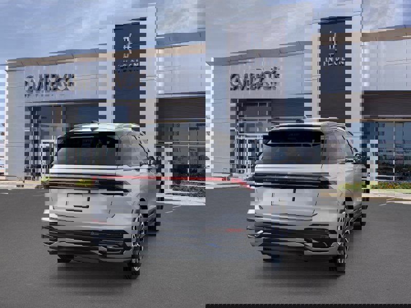 New 2026 Lincoln Nautilus Reserve image 30