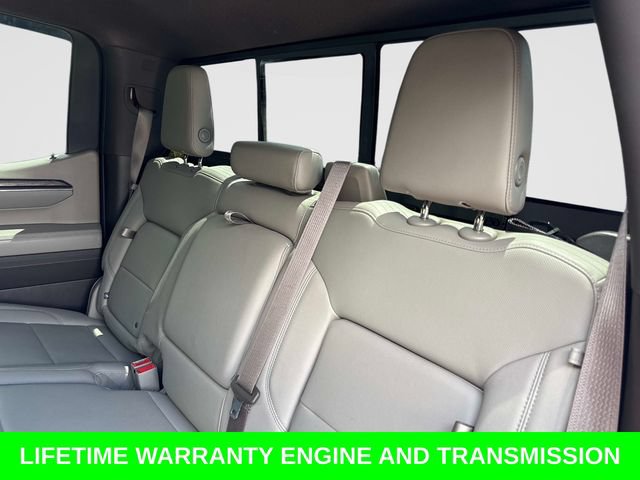 Used 2023 Chevrolet Silverado 1500 LTZ AWD/4WD image 15