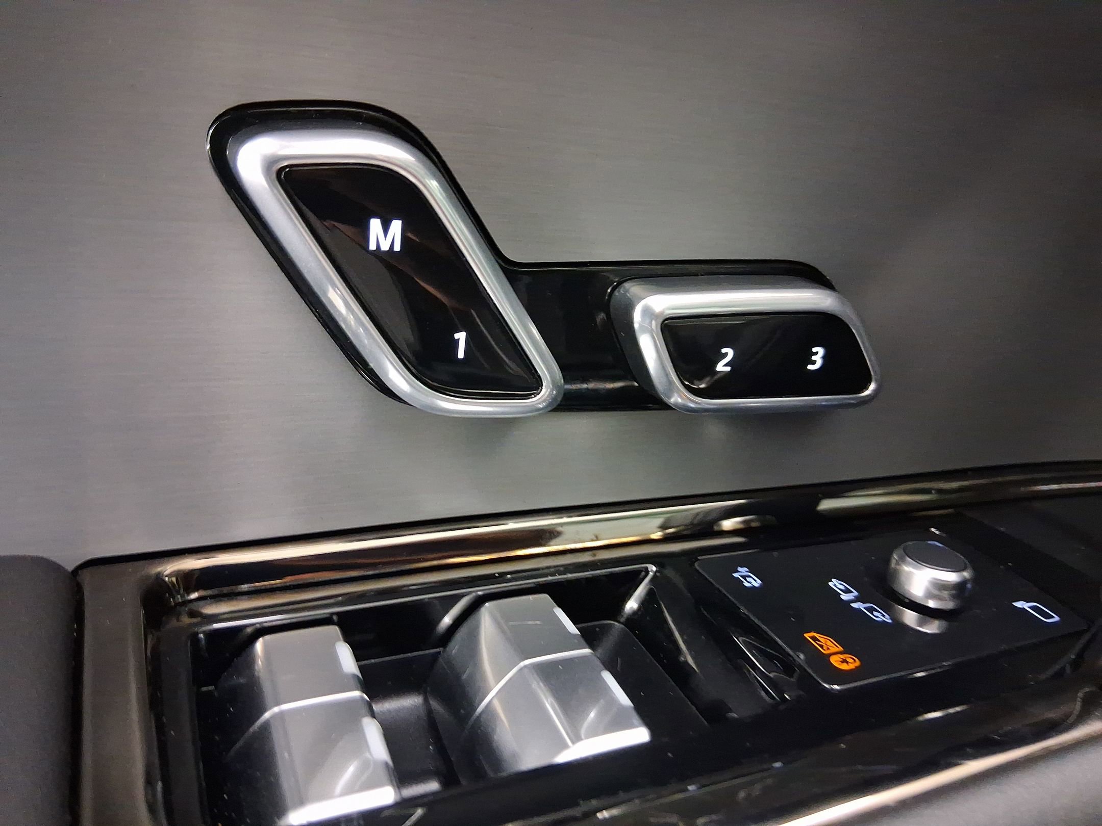 Used 2024 Land Rover Range Rover Sport Dynamic SE image 21