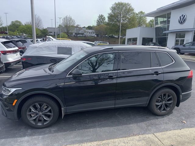 Used 2022 Volkswagen Tiguan SE image 12