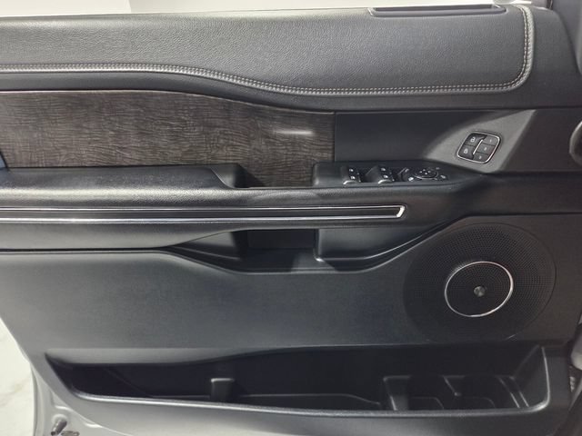 Used 2021 Ford Expedition Max Limited RWD image 34
