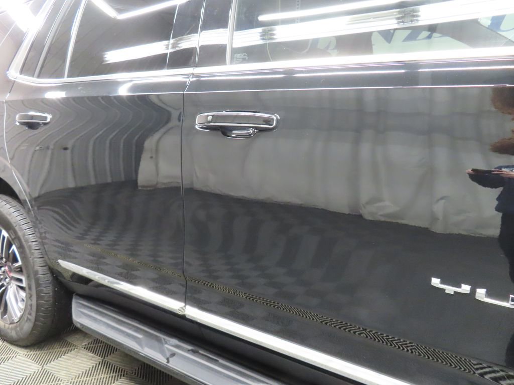 Used 2026 GMC Yukon Elevation AWD/4WD image 35