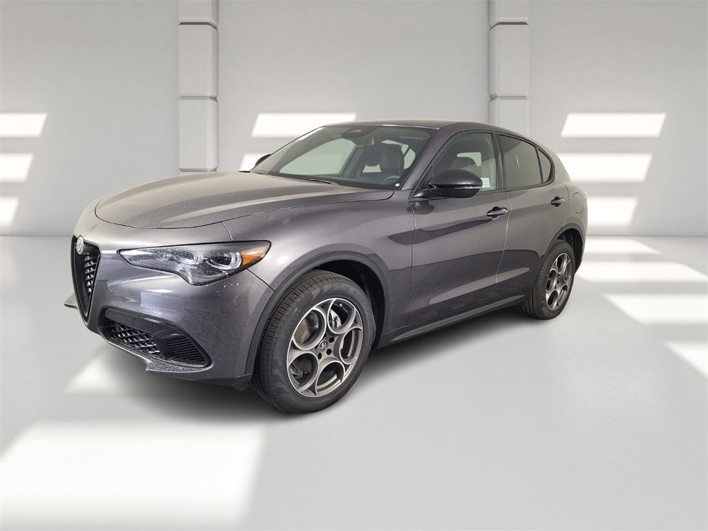 New 2025 Alfa Romeo Stelvio Sprint w/ Convenience Package image 7