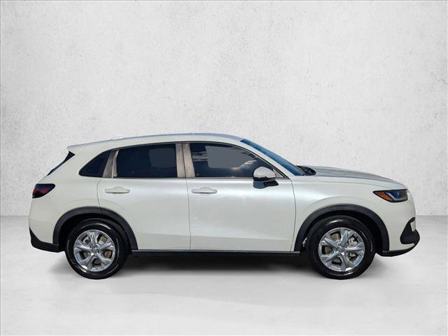 Used 2023 Honda HR-V LX image 4