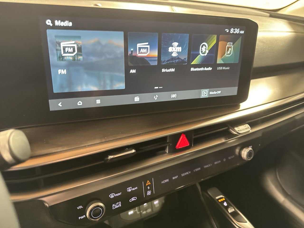 Certified 2024 Kia Sorento X-Line EX image 24