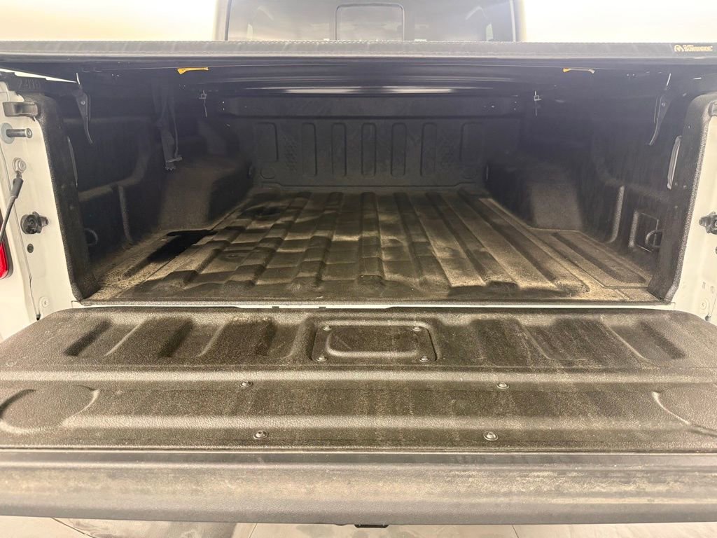 Used 2024 Jeep Gladiator Sport image 32