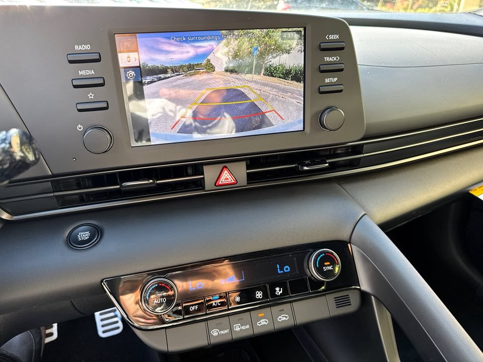 New 2026 Hyundai Elantra SEL Sport FWD image 29