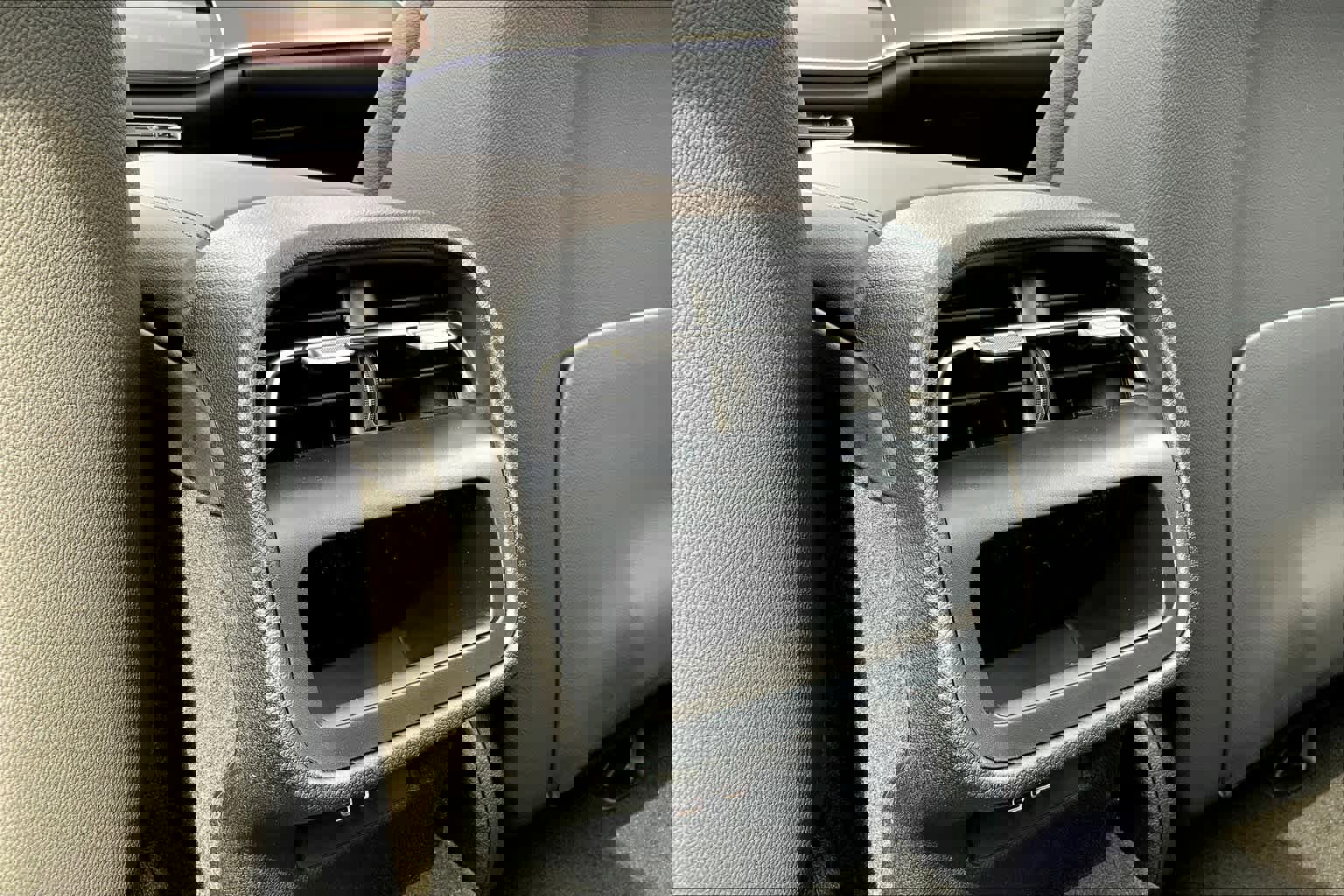 New 2025 Mercedes-Benz E 450 4MATIC All-Terrain Wagon image 22