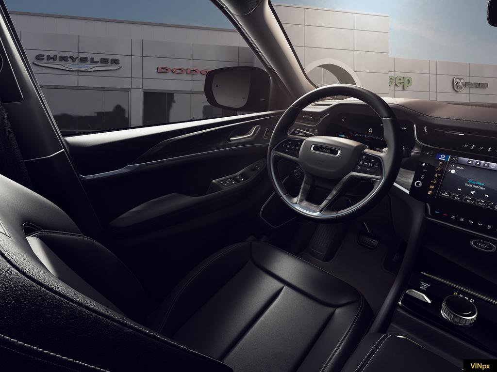 New 2026 Jeep Grand Cherokee L Limited w/ Limited Altitude Package image 20