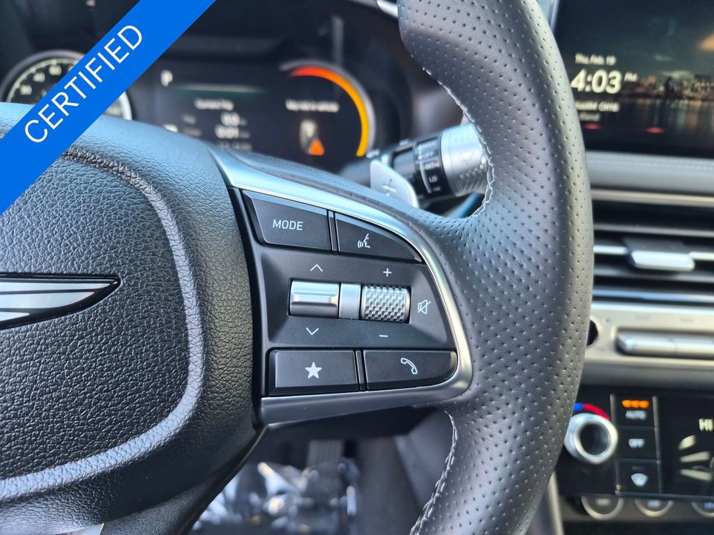 Used 2026 Genesis G70 2.5T image 14