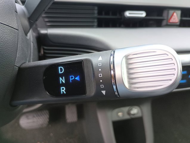 New 2023 Hyundai Ioniq 5 SEL image 25