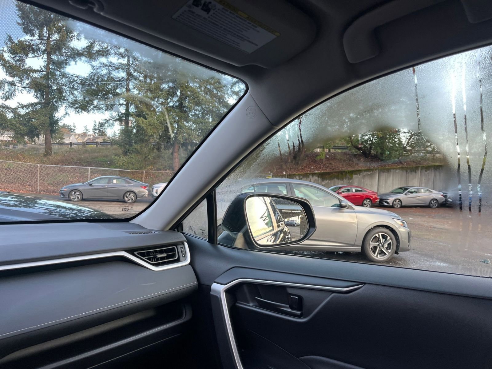 Used 2025 Toyota RAV4 LE image 35