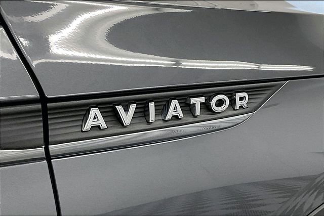 Used 2024 Lincoln Aviator Reserve w/ Class IV Trailer Tow Package image 11