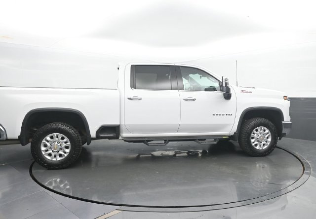 Used 2025 Chevrolet Silverado 2500 LTZ w/ LTZ Premium Package AWD/4WD image 6
