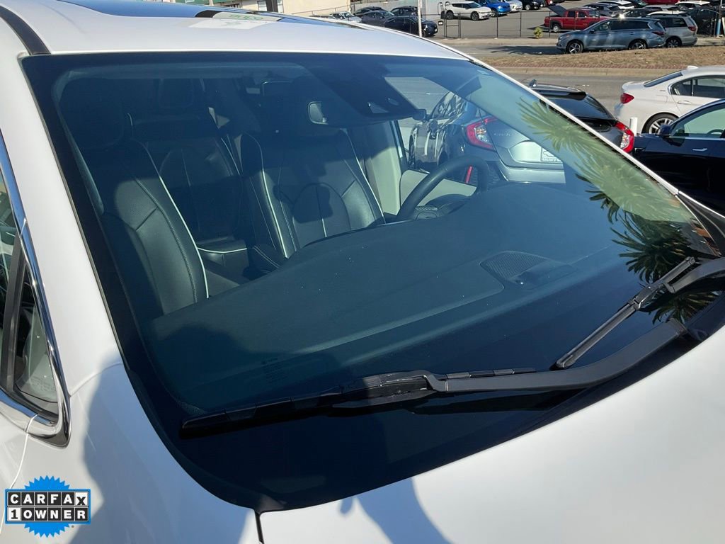 Used 2022 Chrysler Pacifica Limited w/ Uconnect Theater Family Group image 80