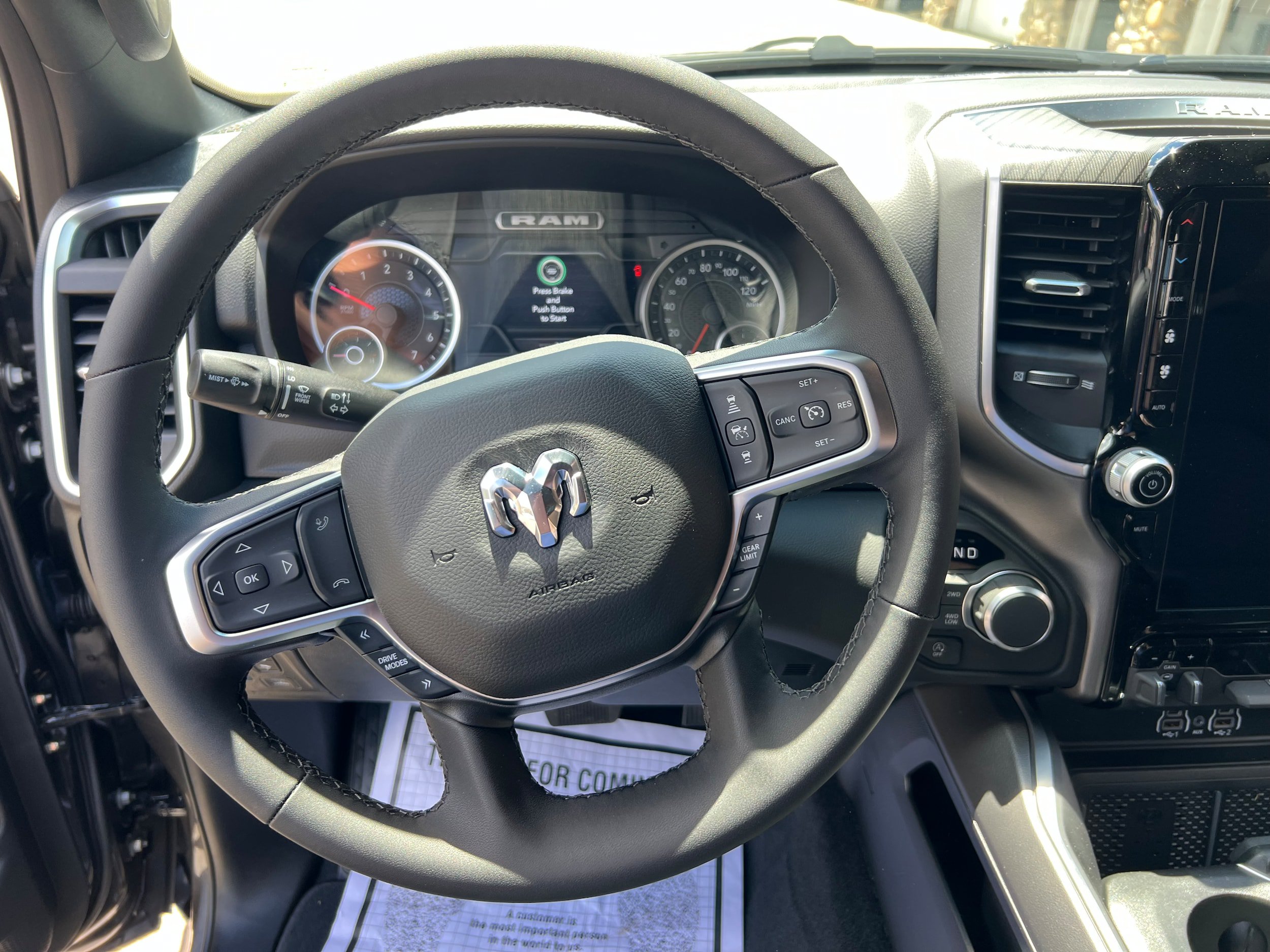 New 2026 RAM 2500 Big Horn AWD/4WD image 14