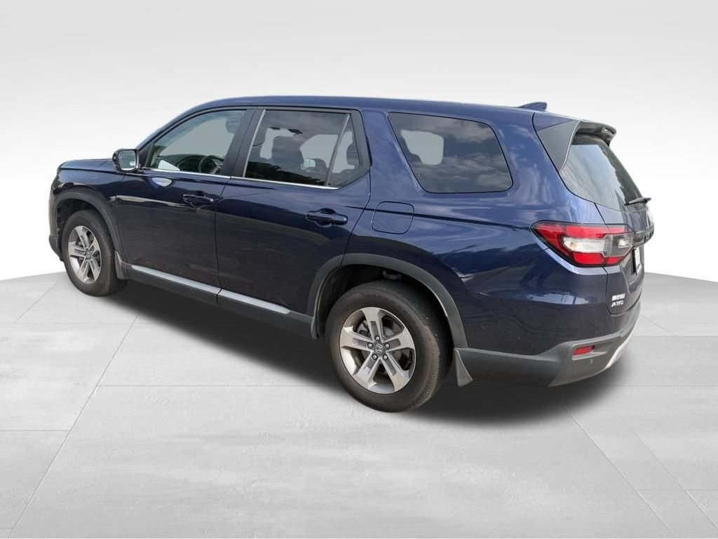 Used 2025 Honda Pilot EX-L image 34