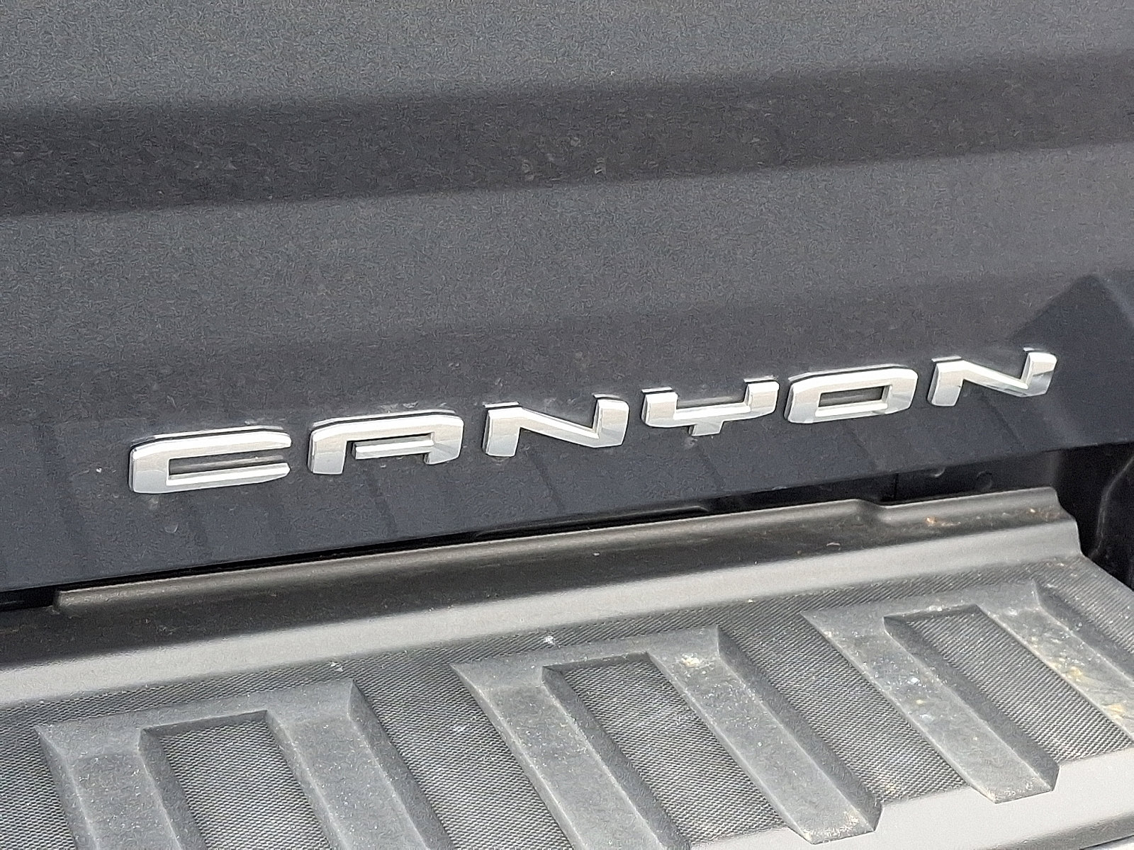 Certified 2021 GMC Canyon Denali image 29