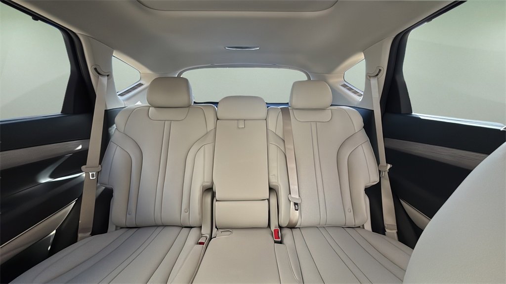 New 2026 Genesis GV80 2.5T Select image 23