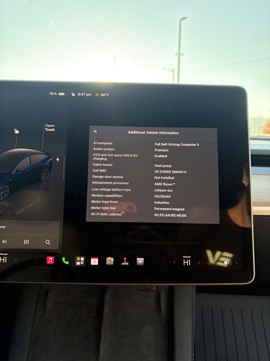 Used 2022 Tesla Model Y Long Range AWD/4WD image 11