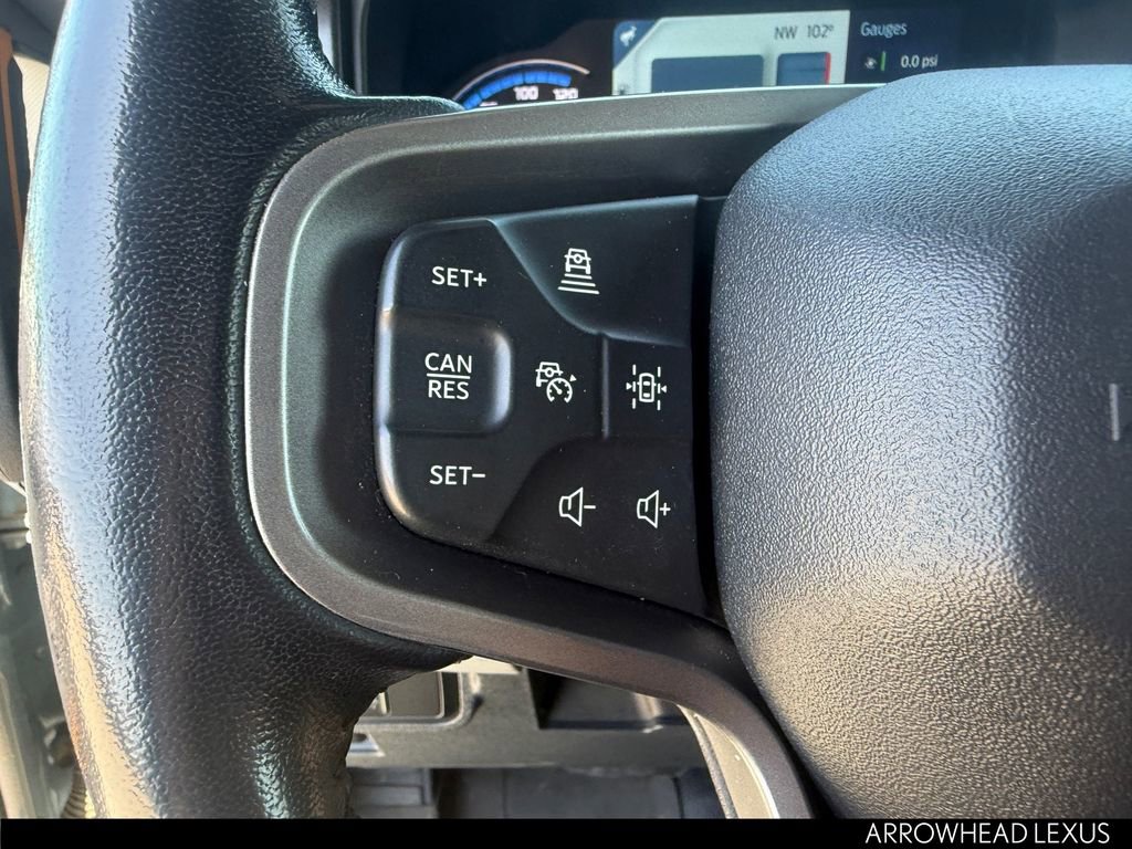 Used 2022 Ford Bronco Badlands image 15