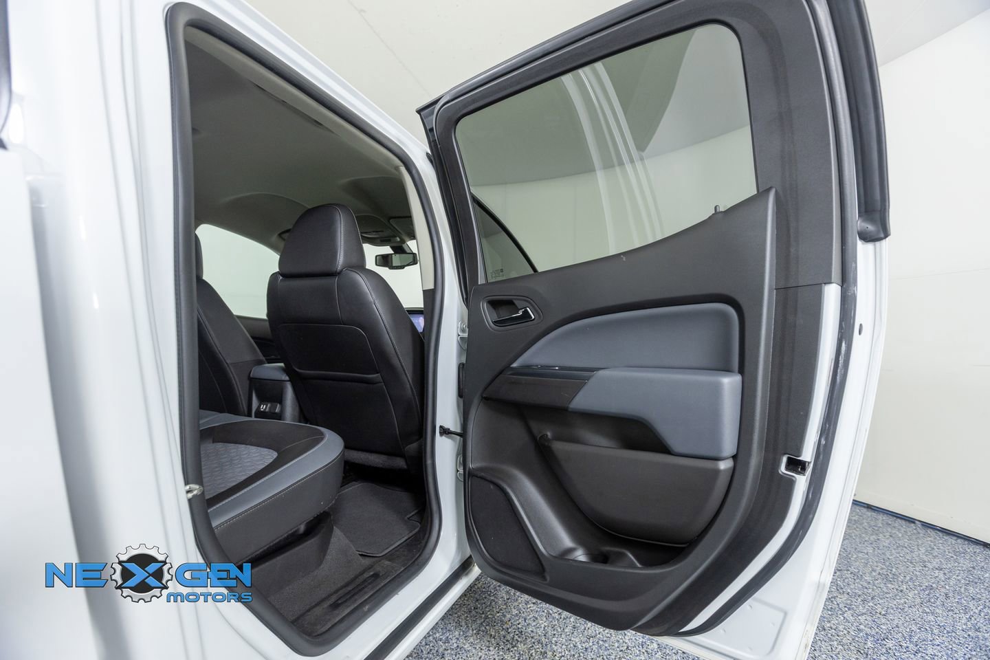 Used 2020 Chevrolet Colorado Z71 image 31