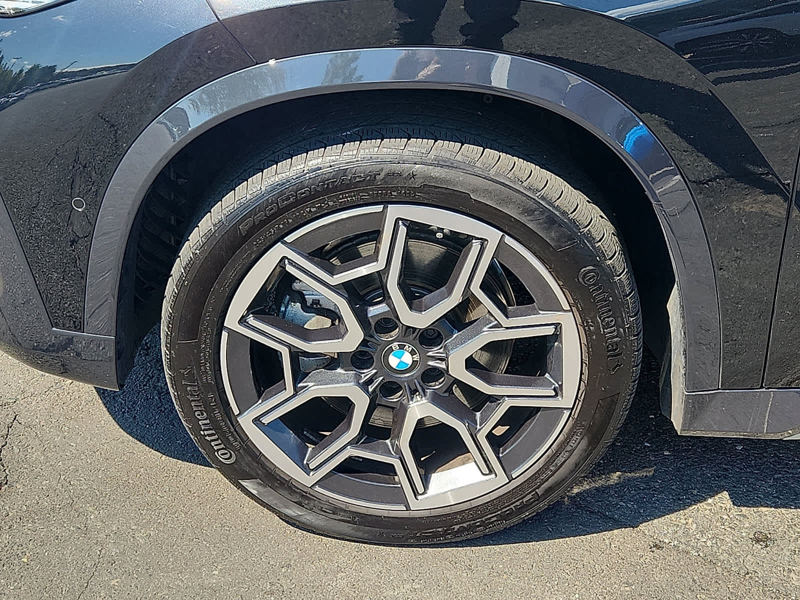 Used 2025 BMW X1 xDrive28i AWD/4WD image 9