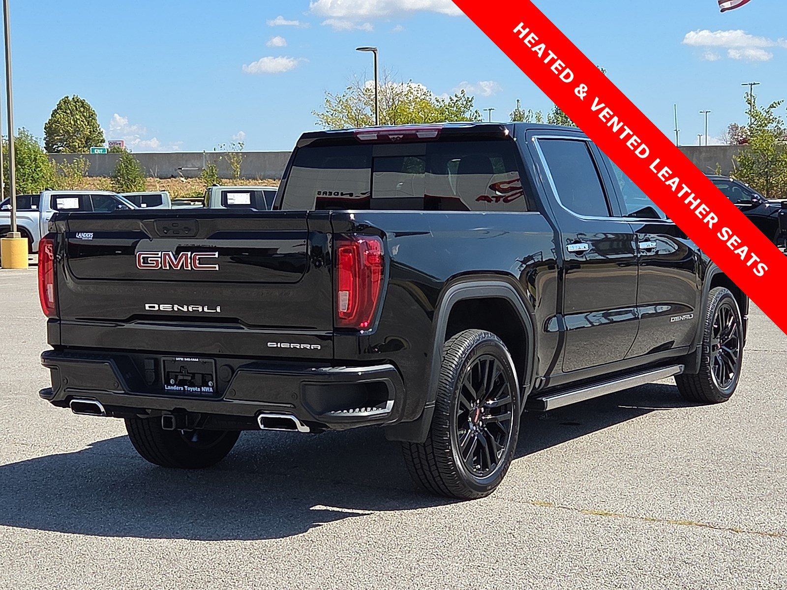Used 2023 GMC Sierra 1500 Denali w/ Denali Reserve Package AWD/4WD image 5
