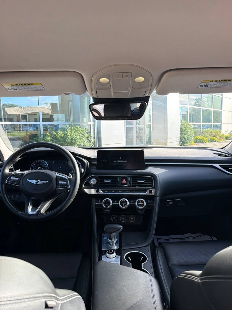 Used 2023 Genesis G70 2.0T AWD/4WD image 7
