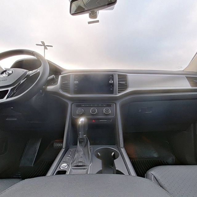 Used 2018 Volkswagen Atlas SE FWD image 26