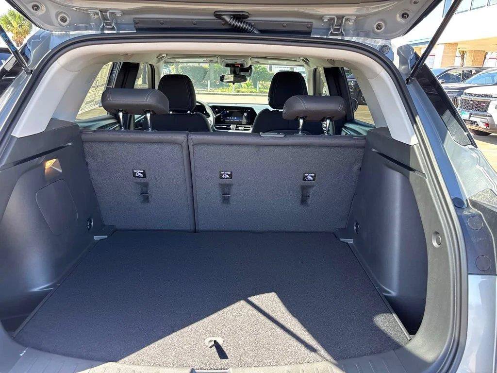 Used 2026 Chevrolet TrailBlazer LT w/ Driver Confidence Package FWD image 13