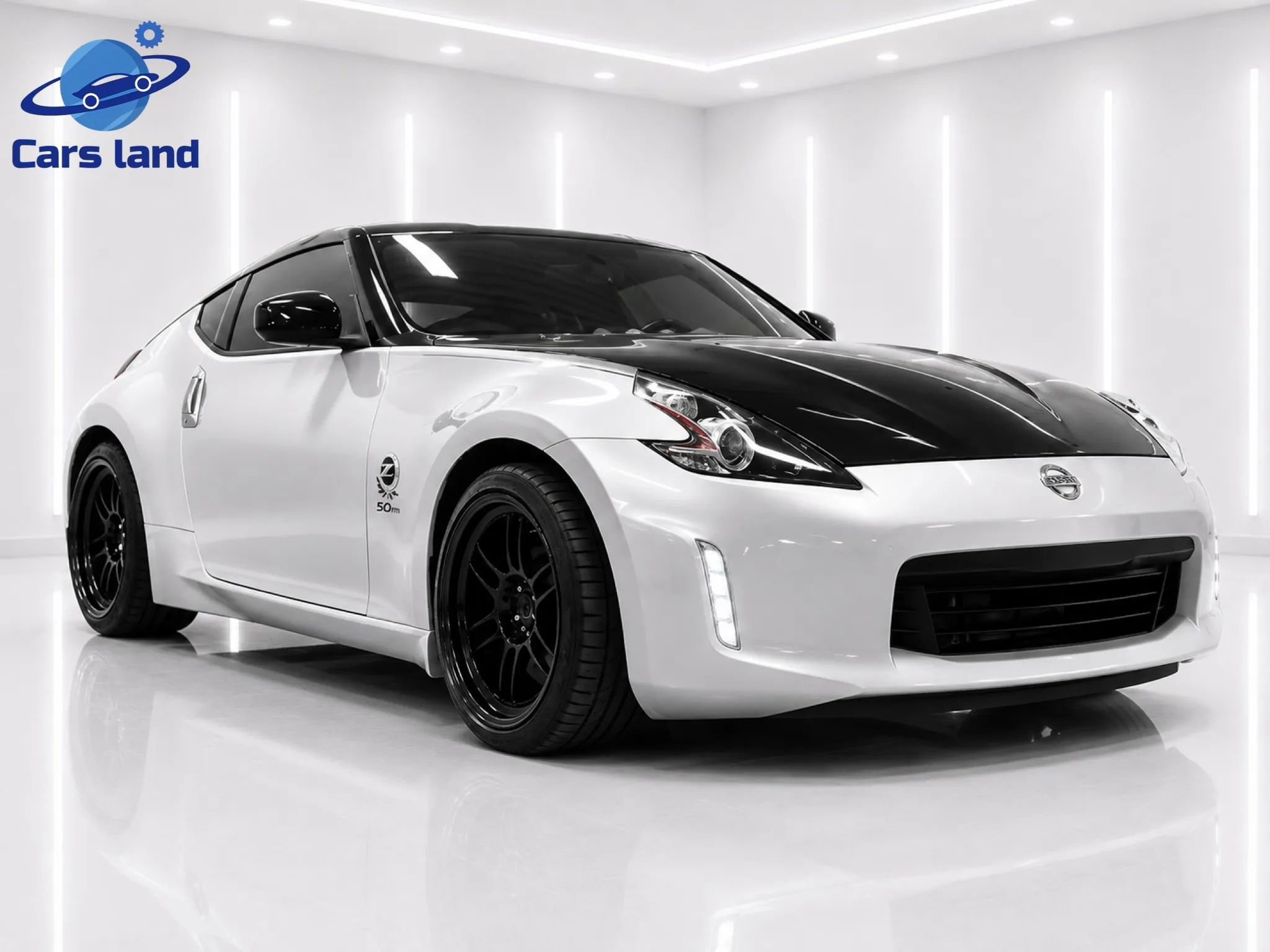 Used 2020 Nissan 370Z Coupe RWD image 1