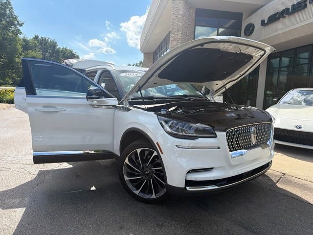 Used 2024 Lincoln Aviator Reserve w/ Equipment Group 201A AWD/4WD image 9
