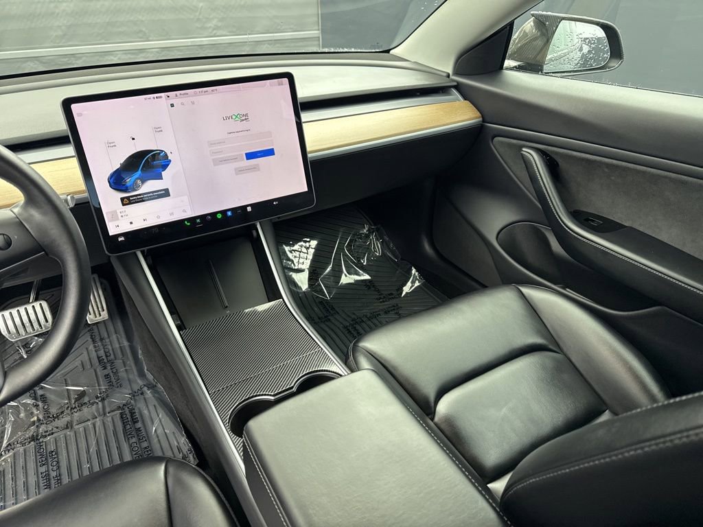 Used 2019 Tesla Model 3 Standard Range Plus image 10