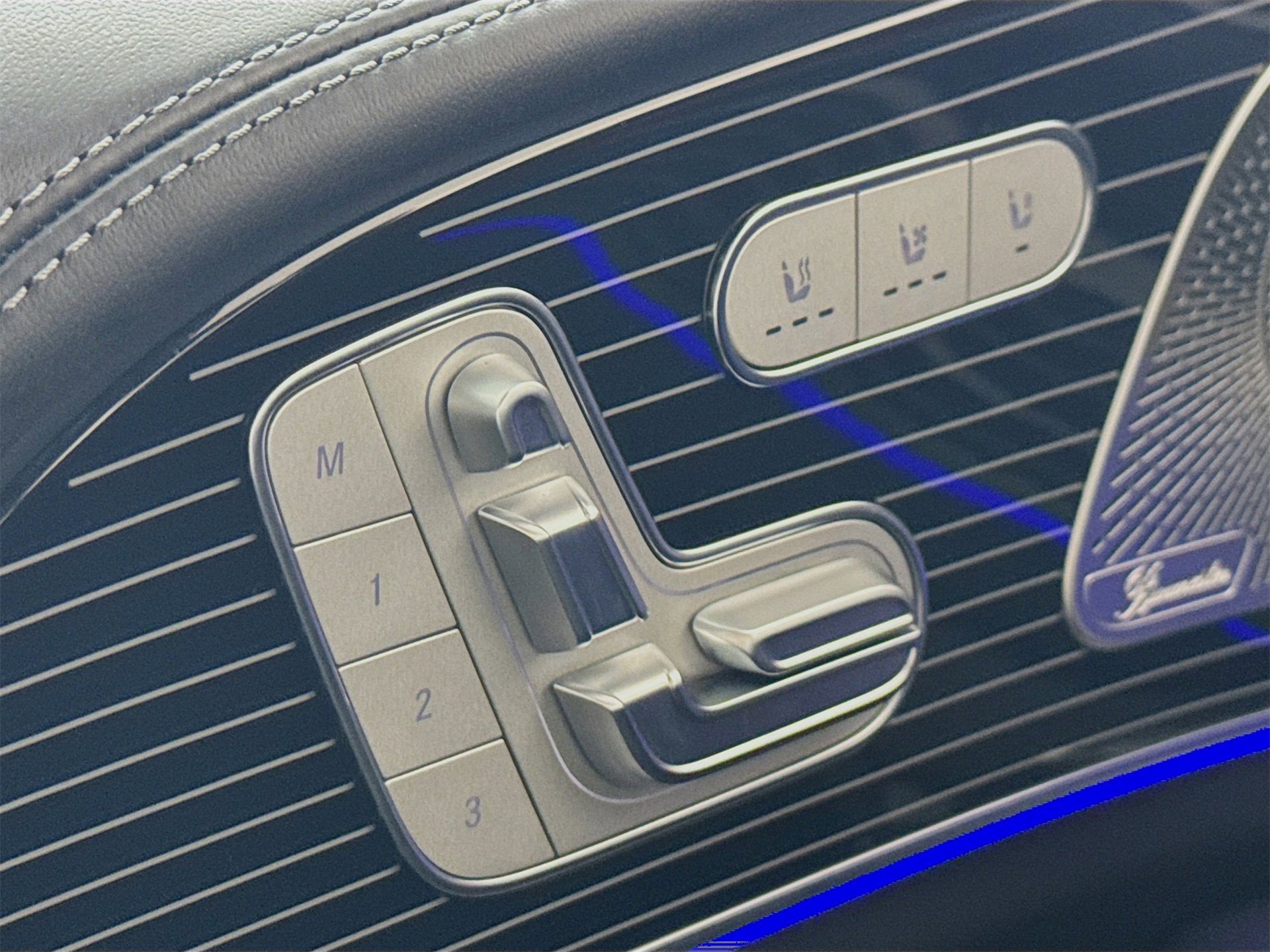 New 2026 Mercedes-Benz Maybach GLS 600 4MATIC image 22