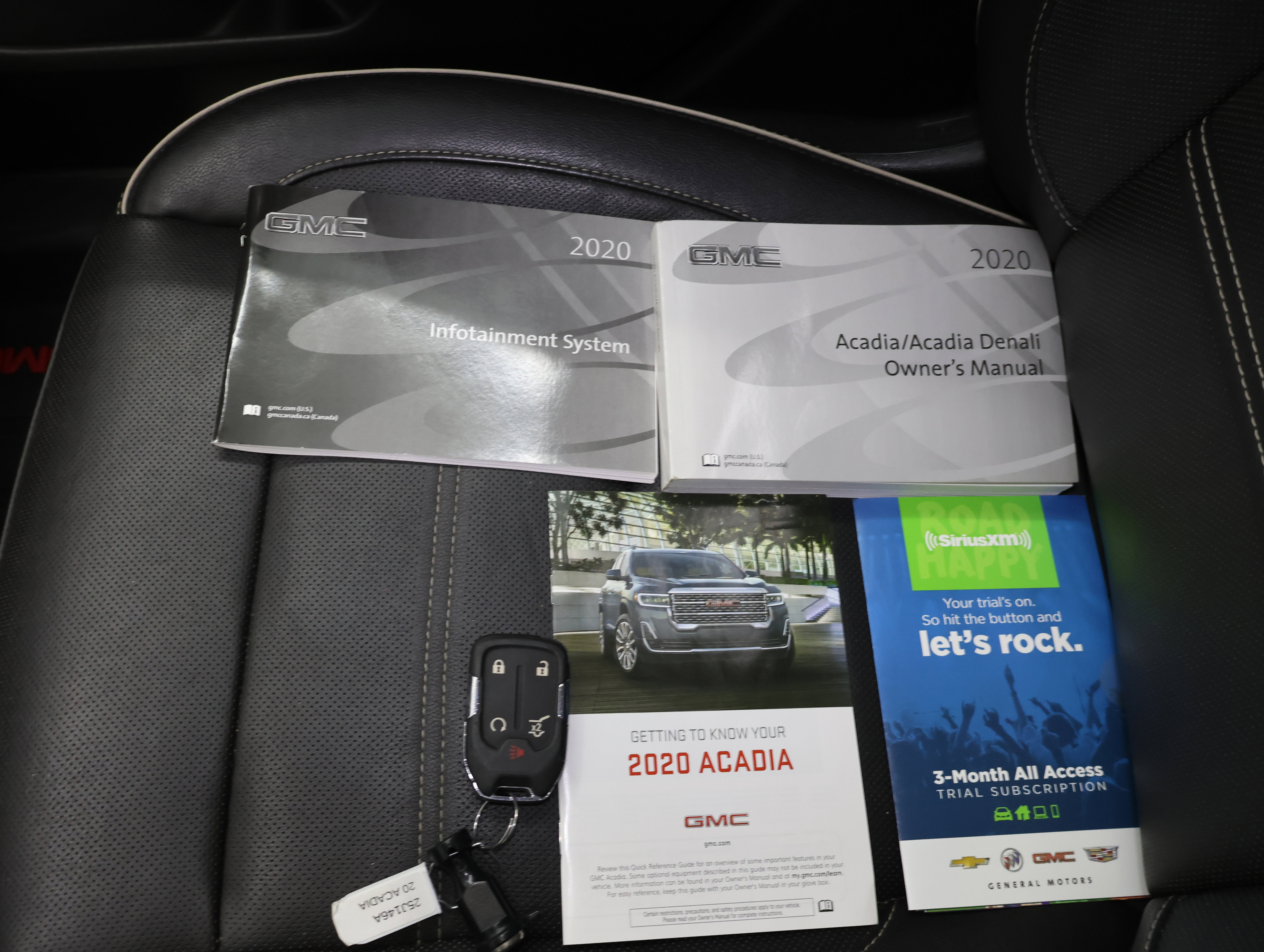 Used 2020 GMC Acadia Denali w/ Trailering Package image 78