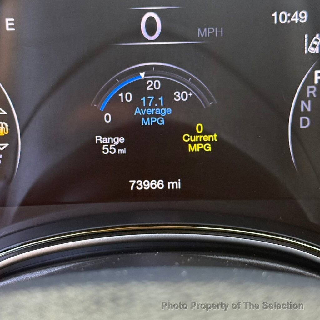 Used 2018 Jeep Grand Cherokee High Altitude AWD/4WD image 25