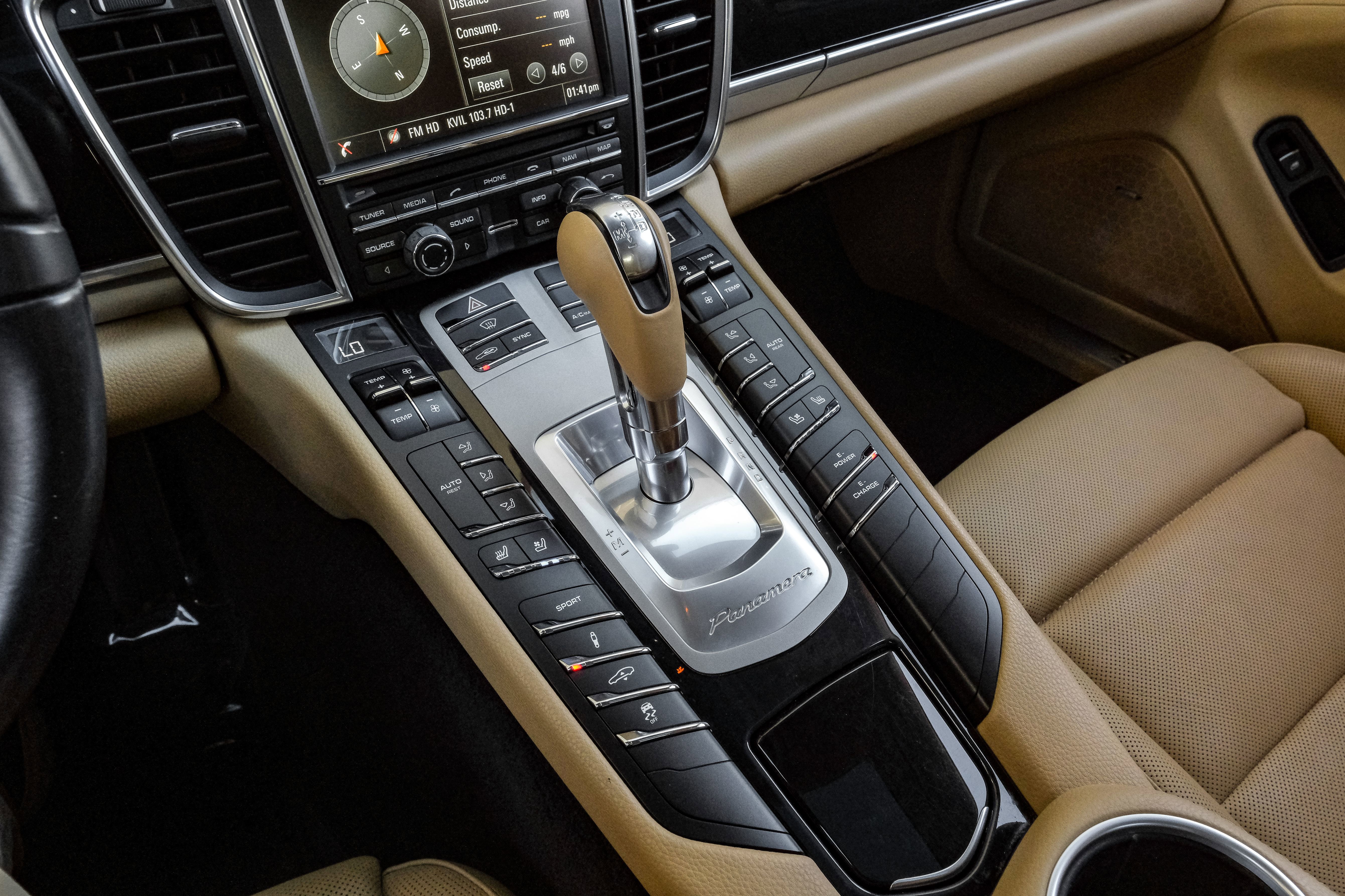 Used 2016 Porsche Panamera S w/ Premium Package Plus image 24