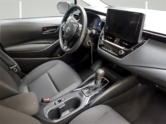 Certified 2025 Toyota Corolla LE image 25