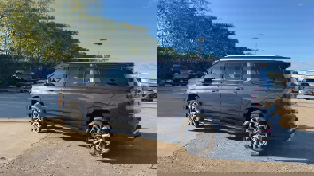 New 2026 Chevrolet Suburban High Country w/ Sun And Tow Package image 6