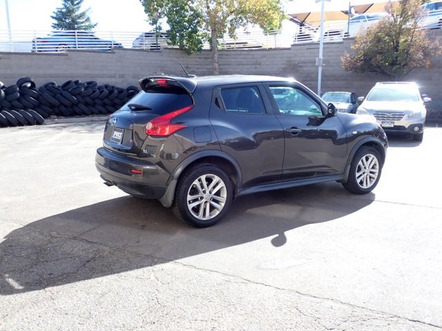 Used 2011 Nissan Juke SL FWD image 4