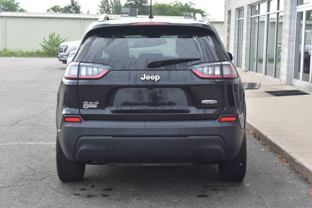 Used 2021 Jeep Cherokee Latitude Plus AWD/4WD image 8