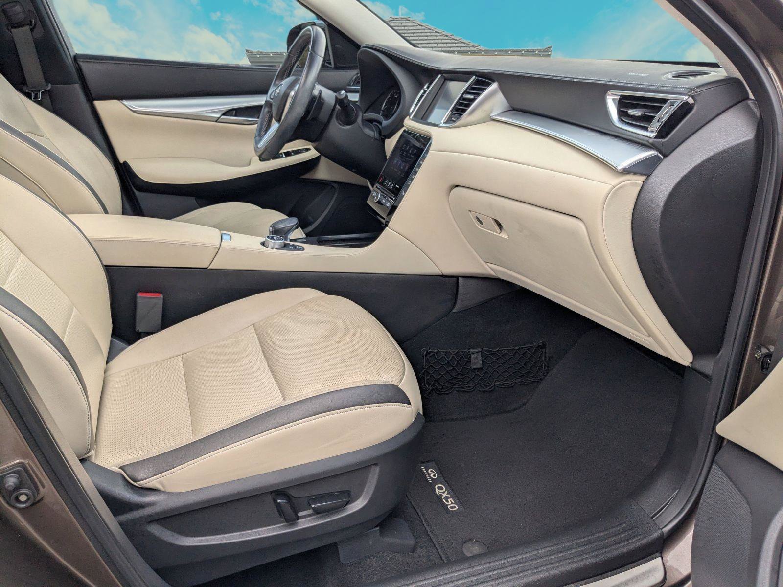 Used 2019 INFINITI QX50 Essential w/ Proactive Package FWD image 21