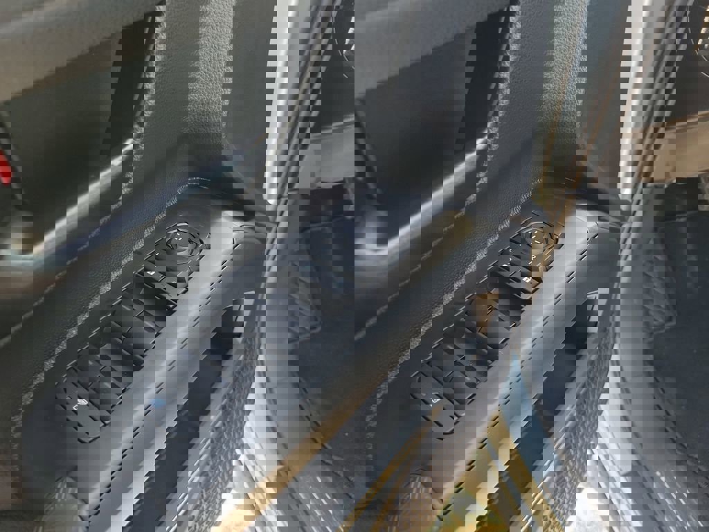 New 2025 Toyota Tacoma SR5 image 15