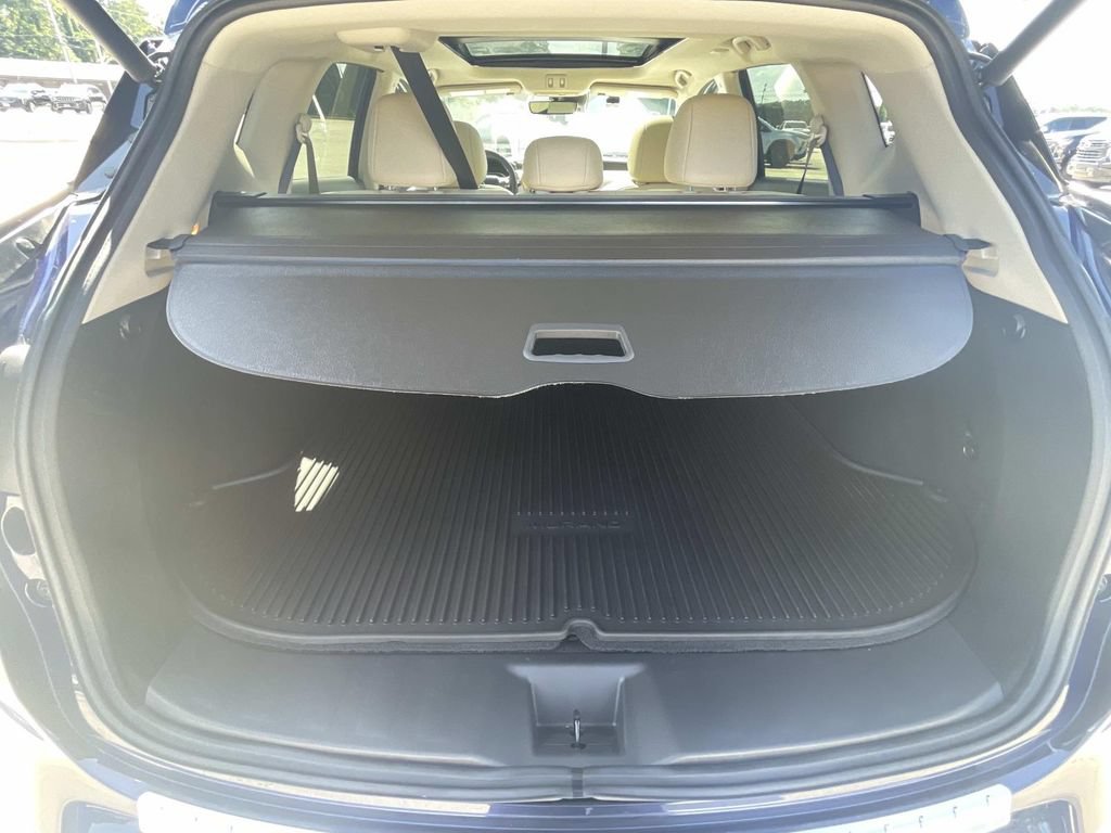 Used 2024 Nissan Murano Platinum w/ Cargo Package AWD/4WD image 10